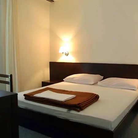 Adriatic Hotel