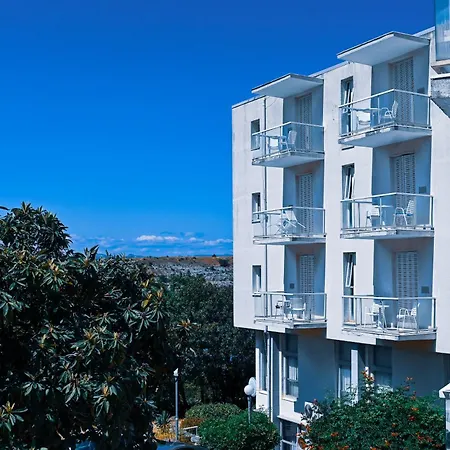 Adriatic Hotel