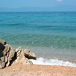 Adriatic ホテル 2*