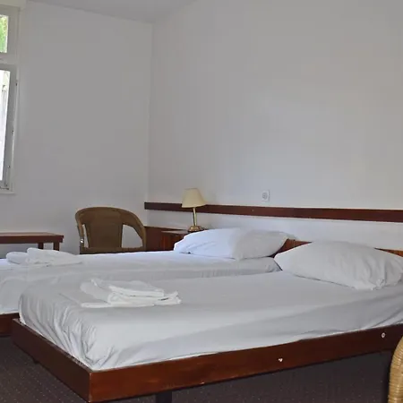 Hotel Adriatic 2*
