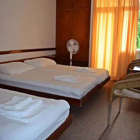 Szálloda Adriatic Omišalj